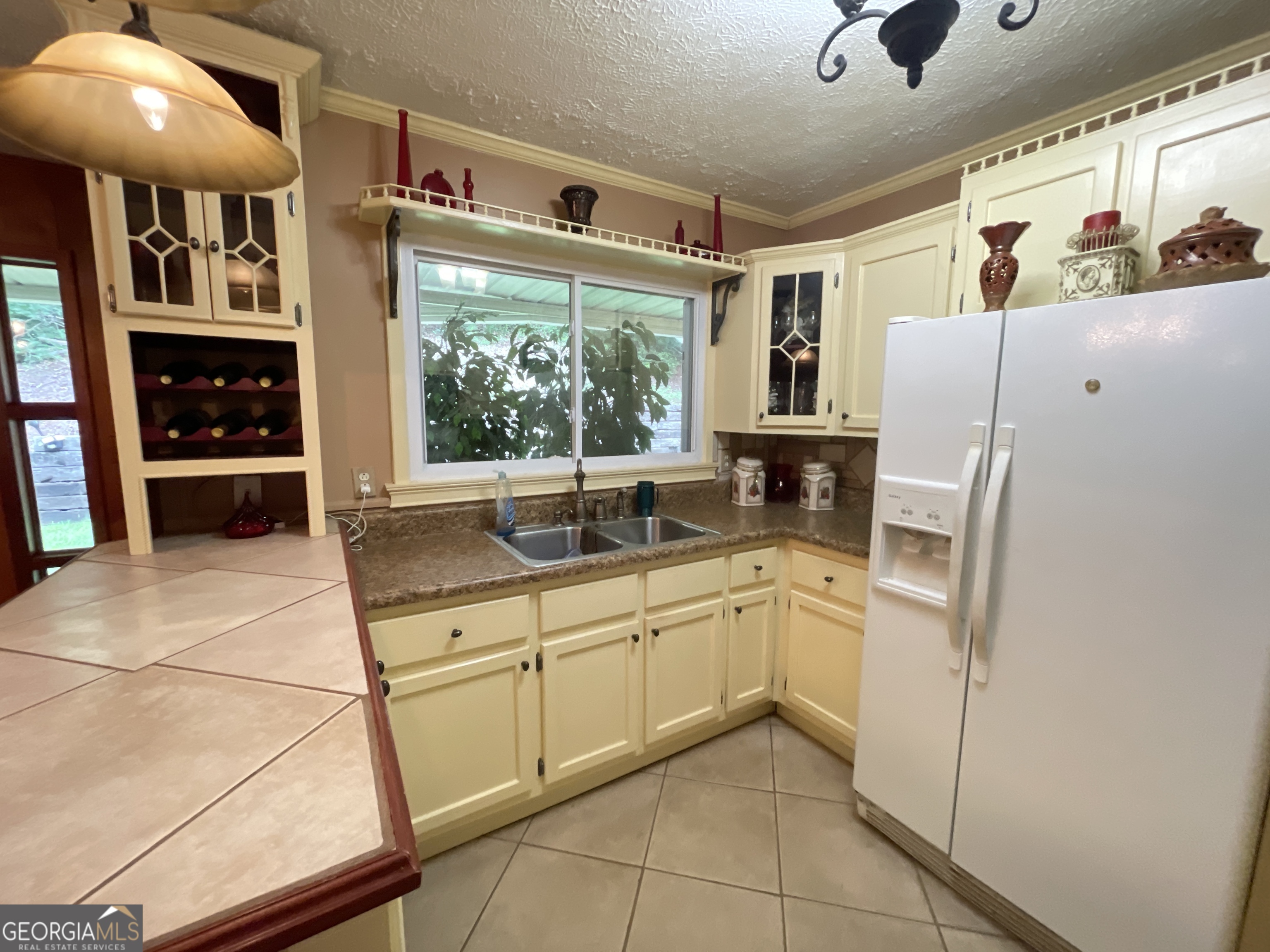120 Bone Place Property Photo 4