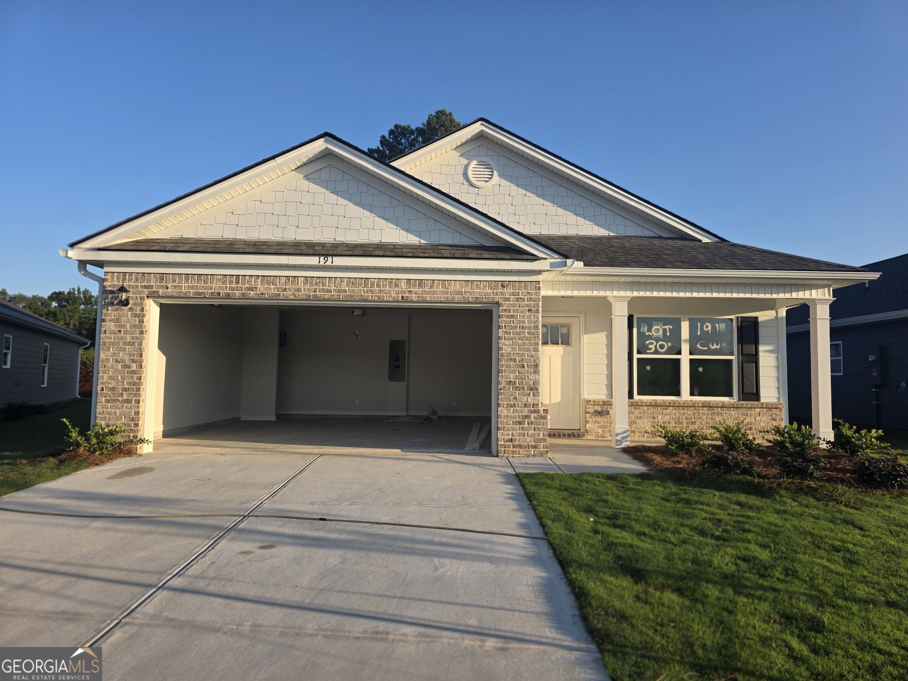 191 Charlie Way # 30 Property Photo 1