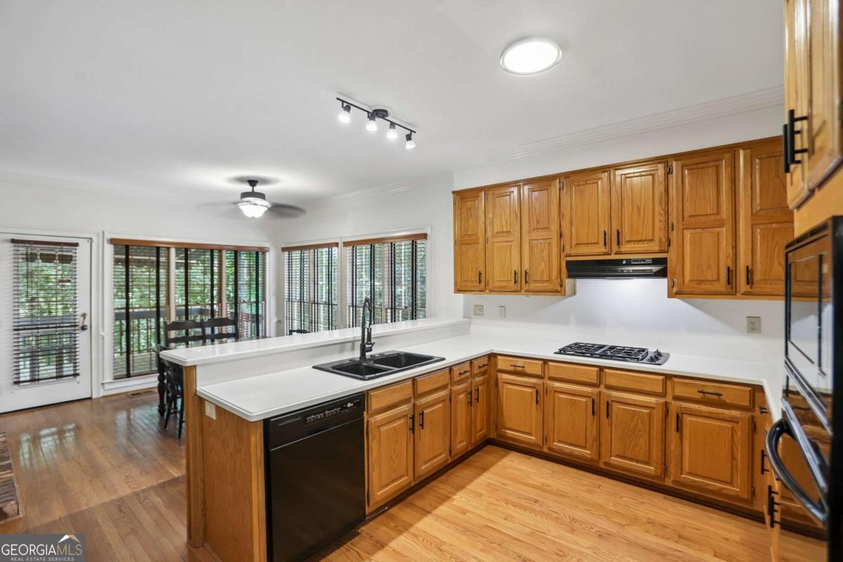 3500 Sims Road Property Photo 15