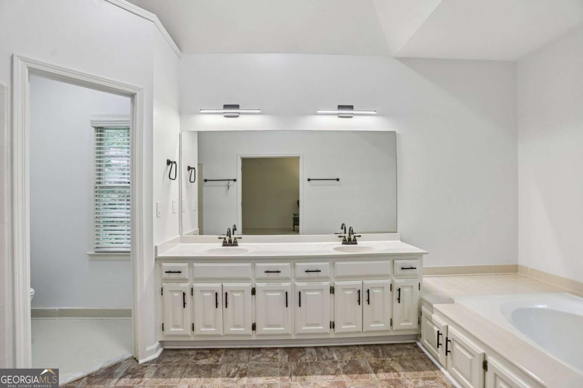 3500 Sims Road Property Photo 22