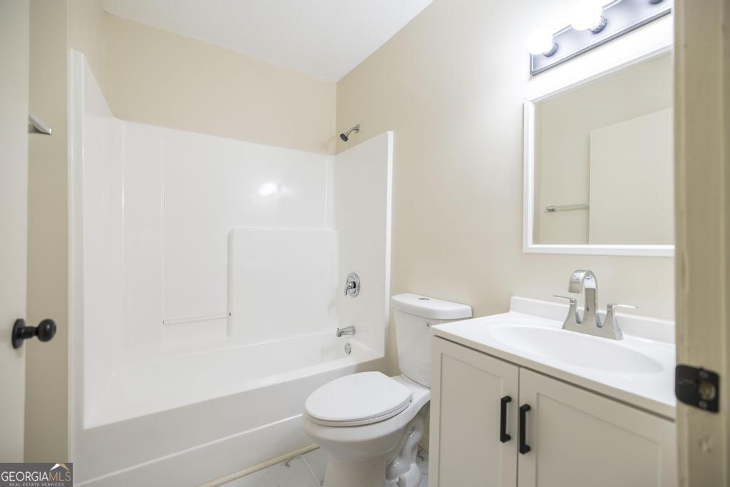 781 Applewood Street Property Photo 19