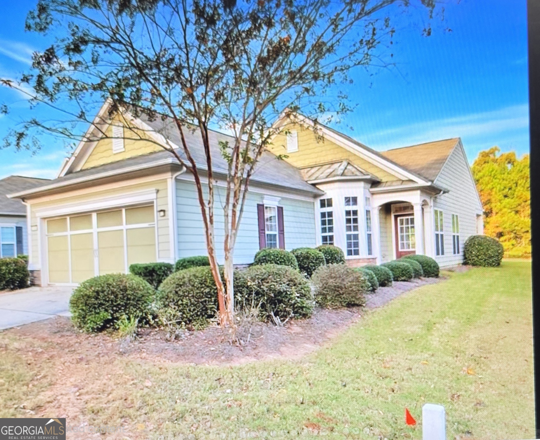 151 Begonia Court Property Photo 2