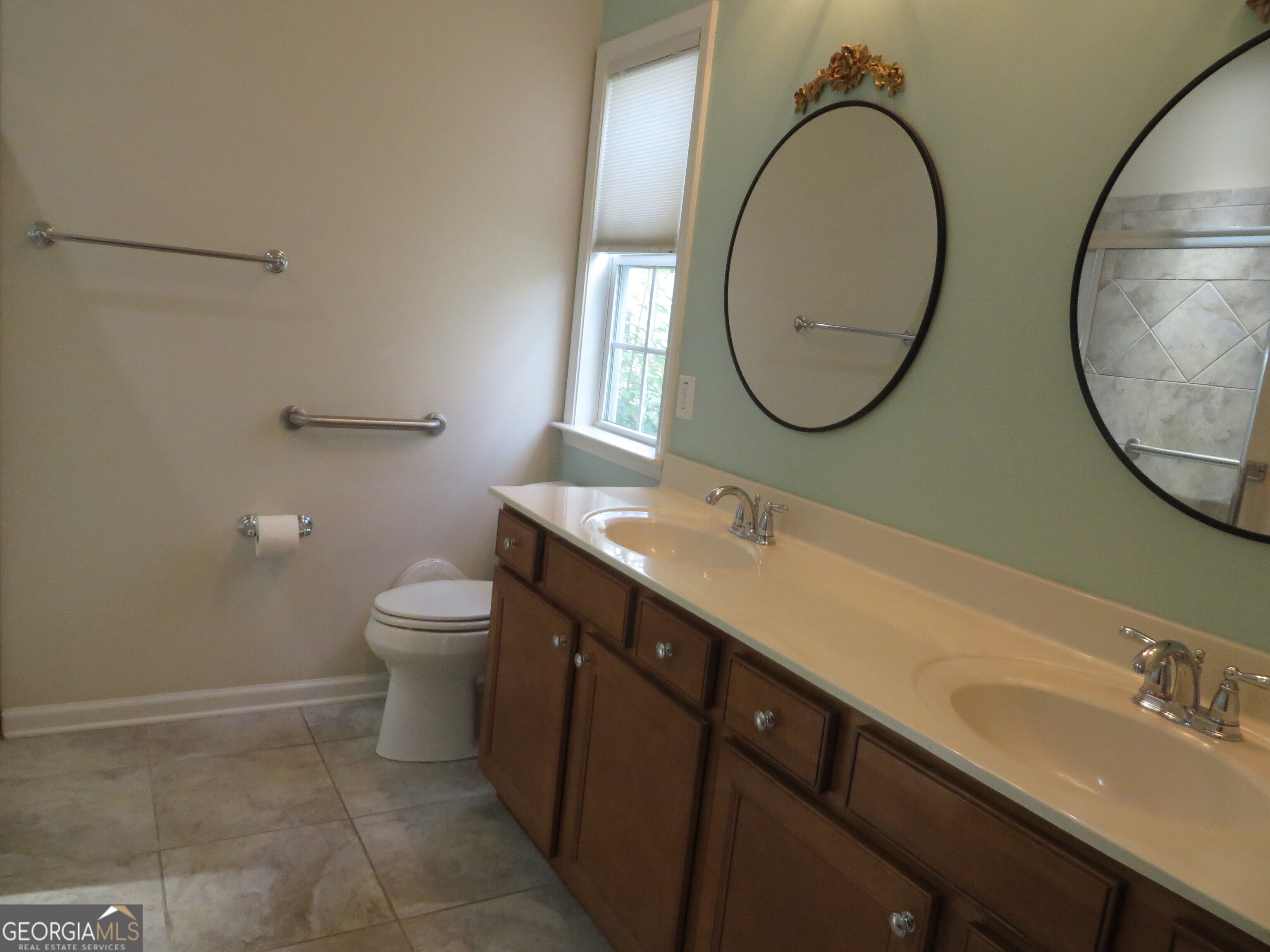 151 Begonia Court Property Photo 17
