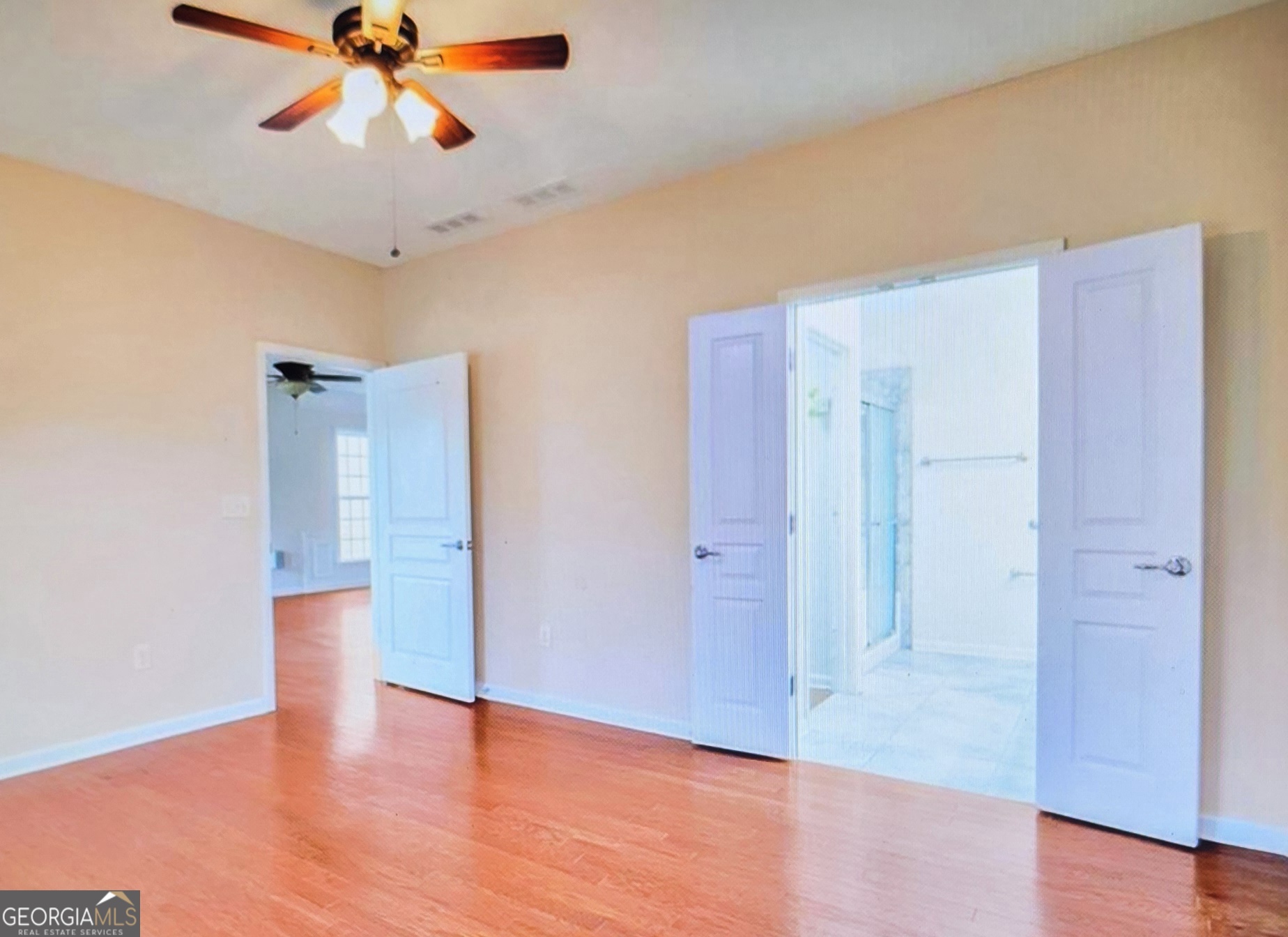 151 Begonia Court Property Photo 32