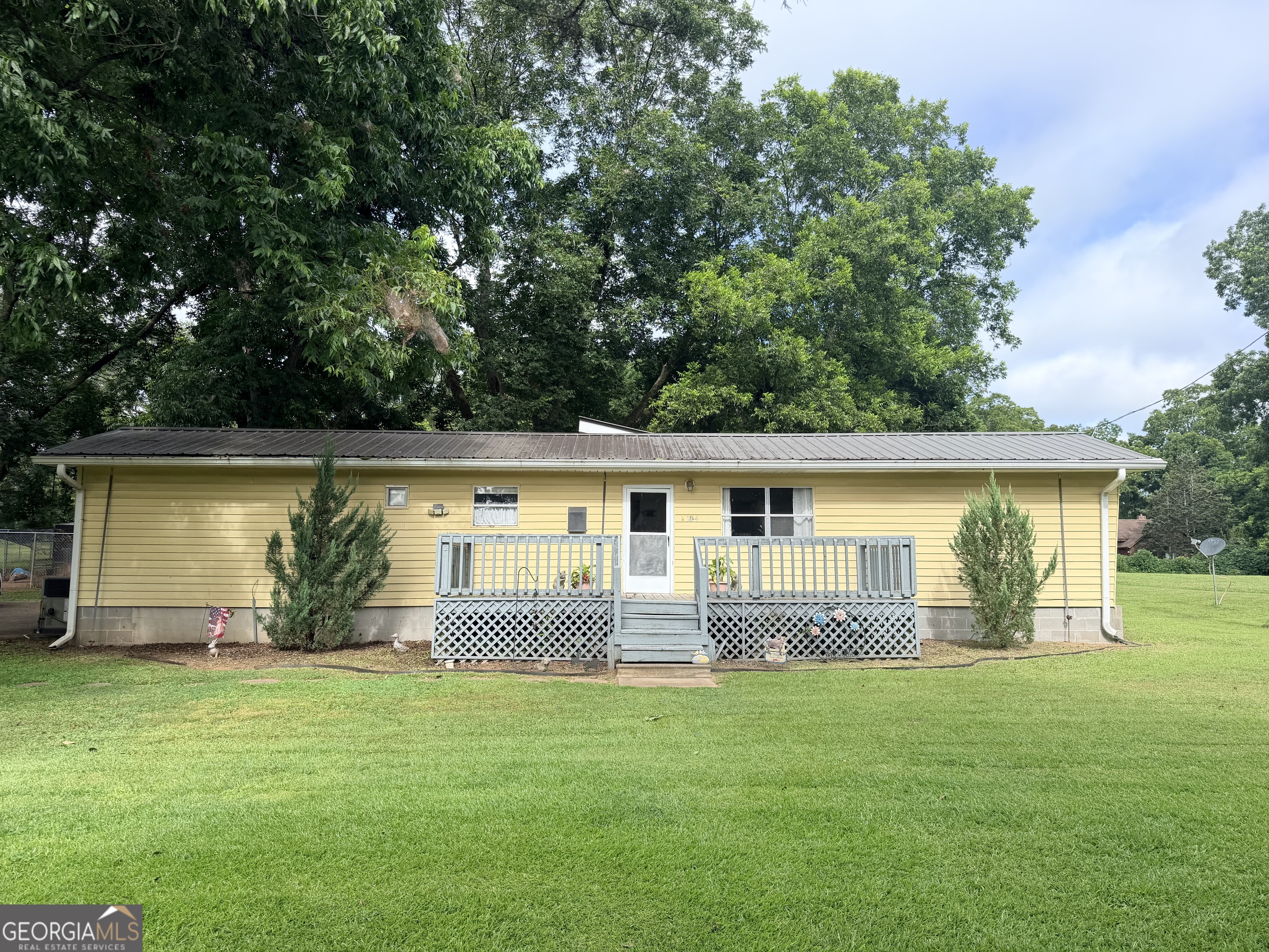 124 Church Street Property Photo 1