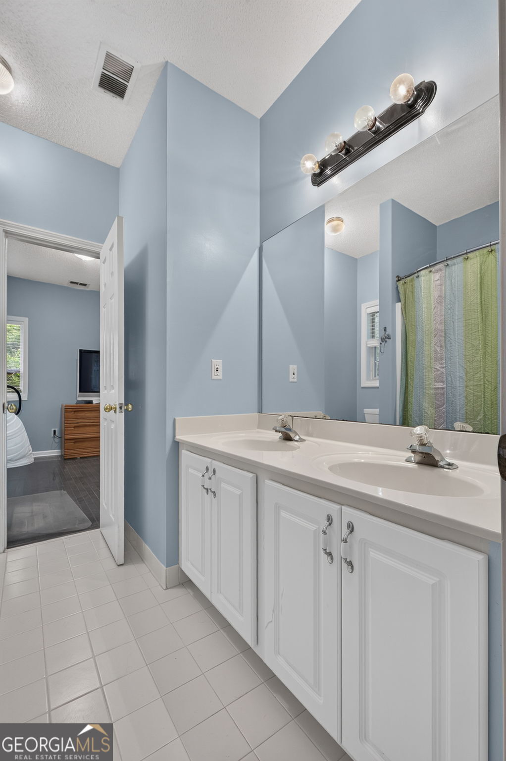 1632 Woodridge Bend Property Photo 27
