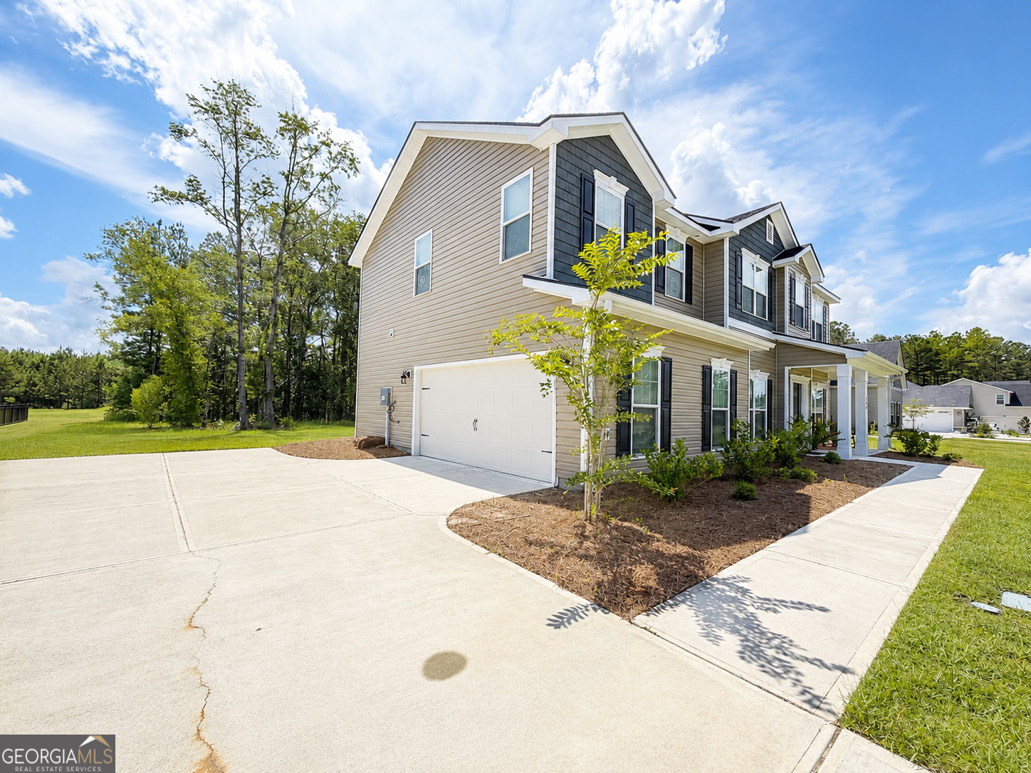 208 Northshore Drive Property Photo 6