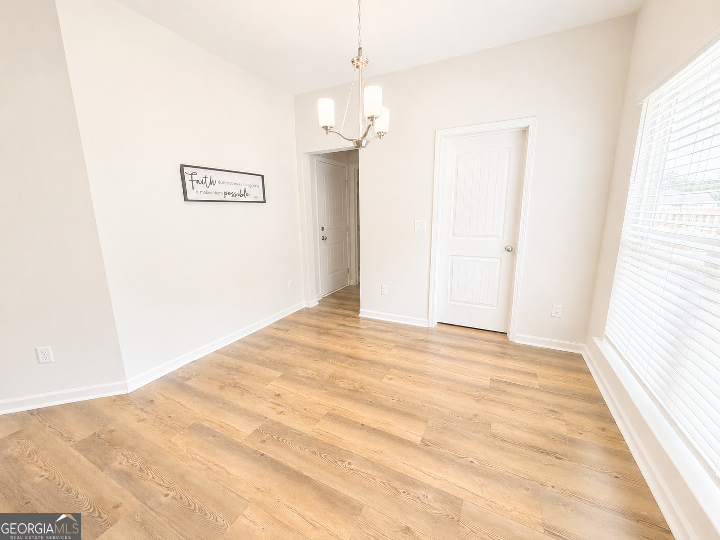208 Northshore Drive Property Photo 16