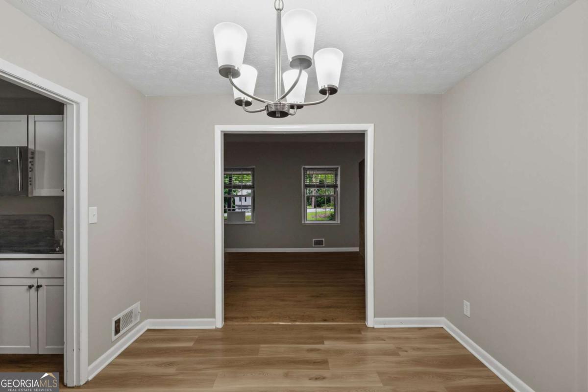 2115 Pine Knoll Circle Ne Property Photo 17