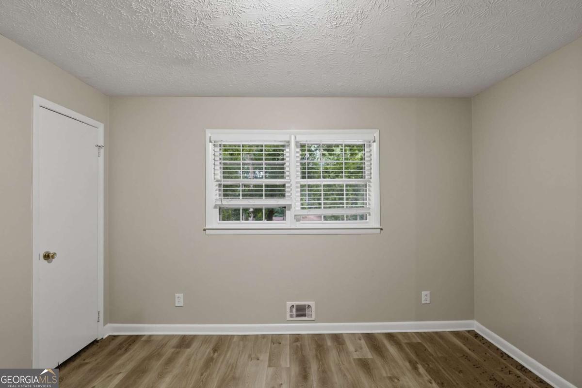 2115 Pine Knoll Circle Ne Property Photo 21