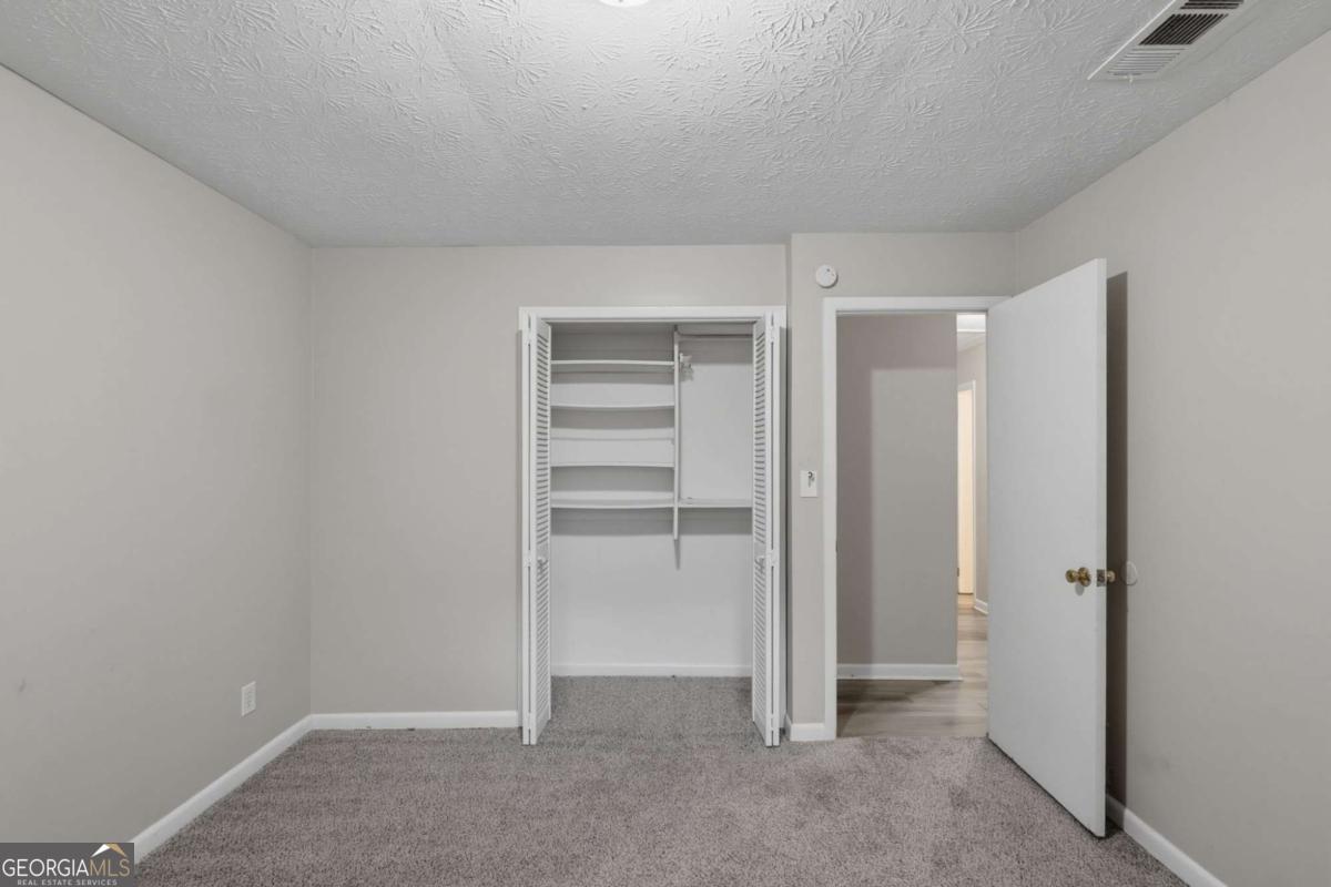 2115 Pine Knoll Circle Ne Property Photo 22