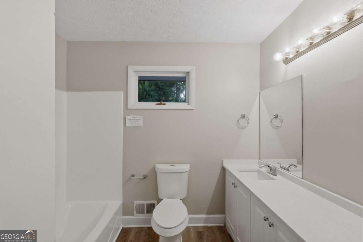 2115 Pine Knoll Circle Ne Property Photo 28