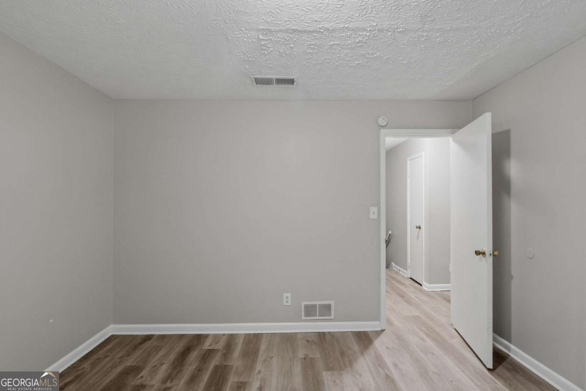 2115 Pine Knoll Circle Ne Property Photo 32