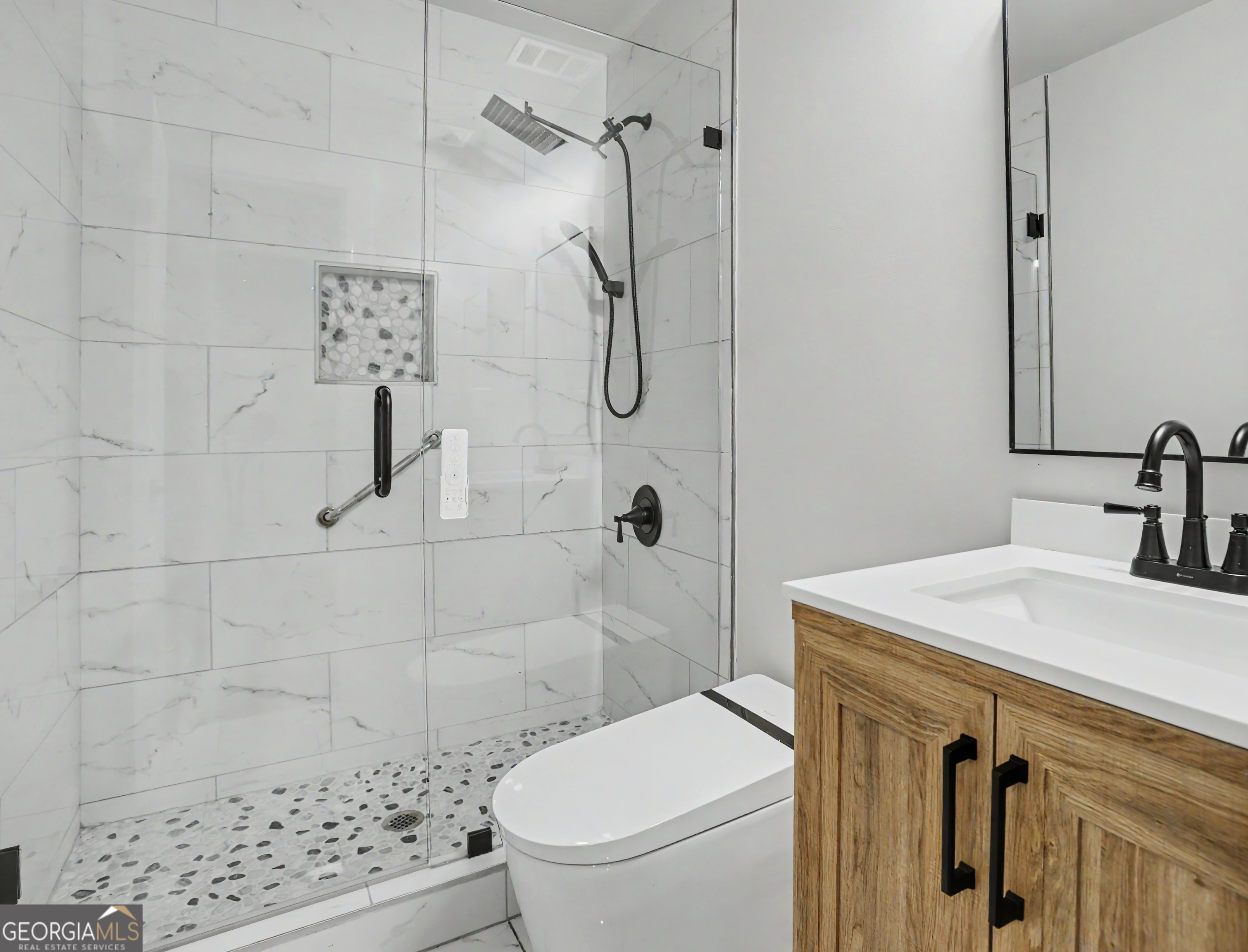 2535 Rhoanoke Drive Property Photo 16