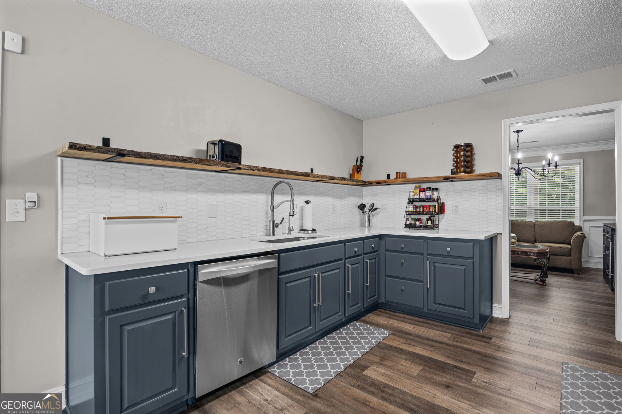 193 River Road Property Photo 10