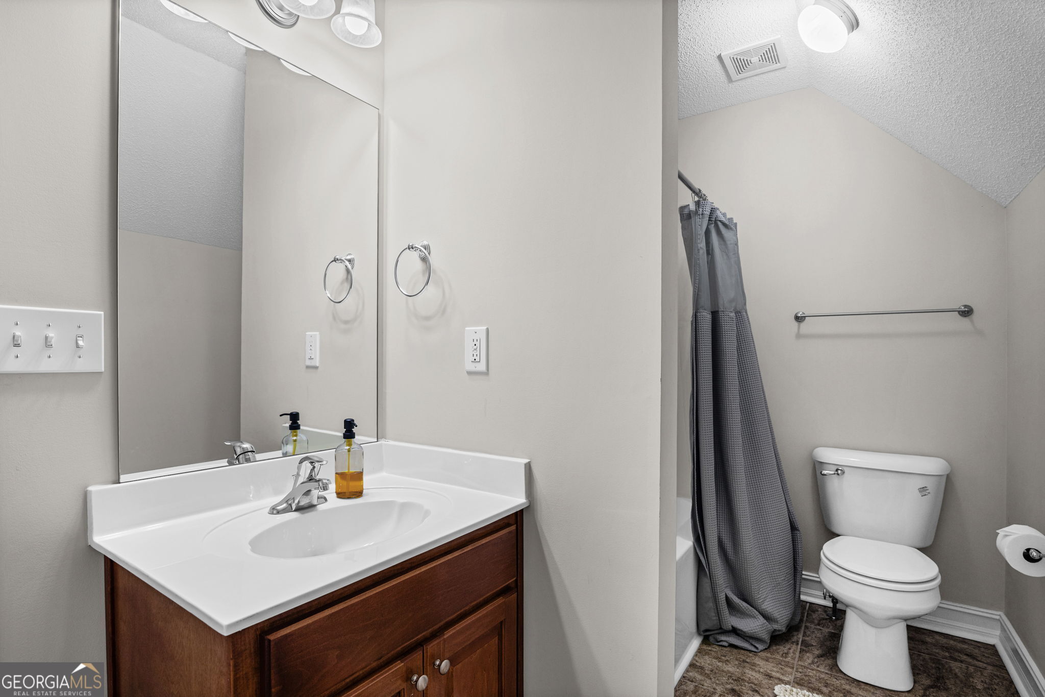 193 River Road Property Photo 26