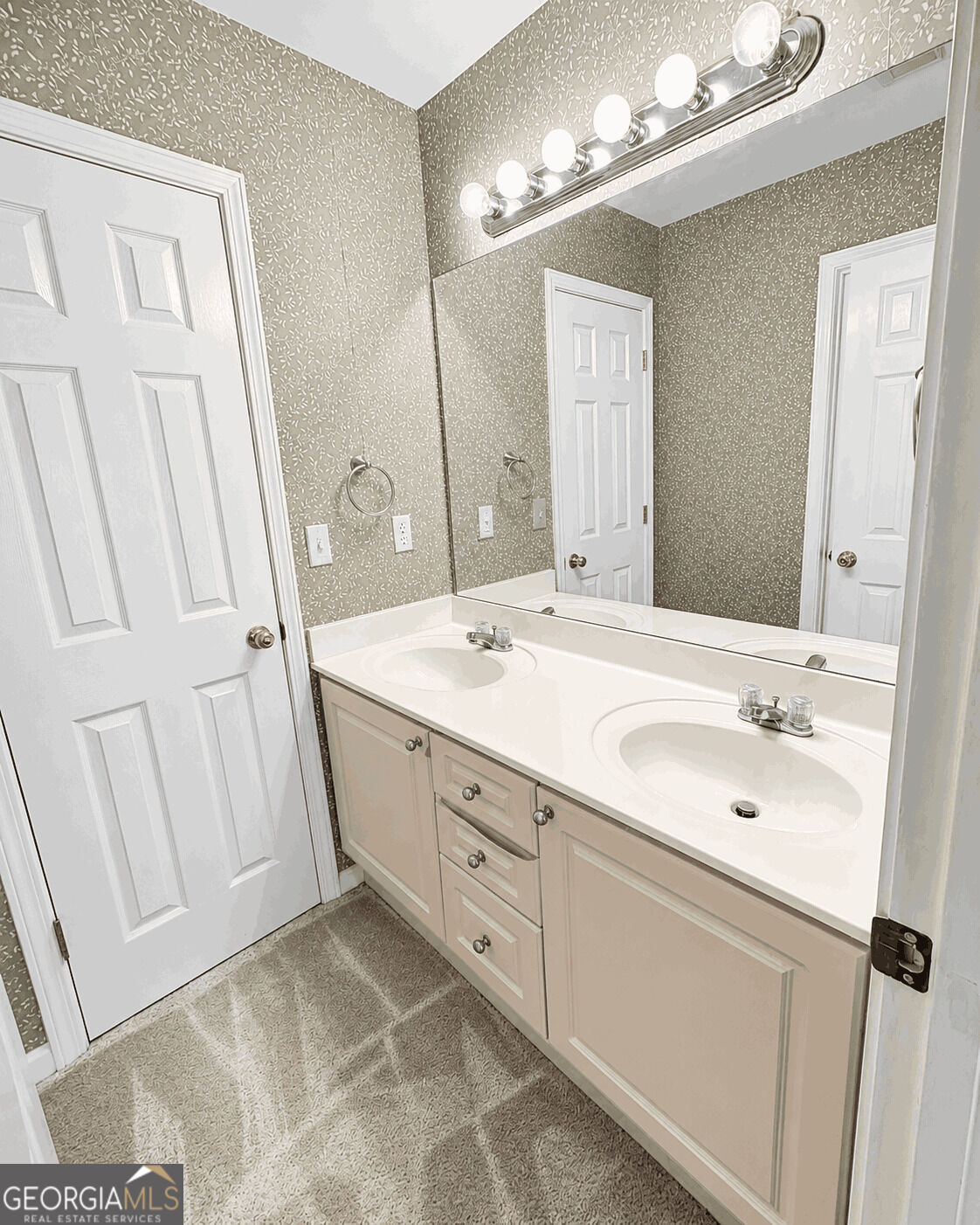 3525 Merganser Lane Property Photo 10