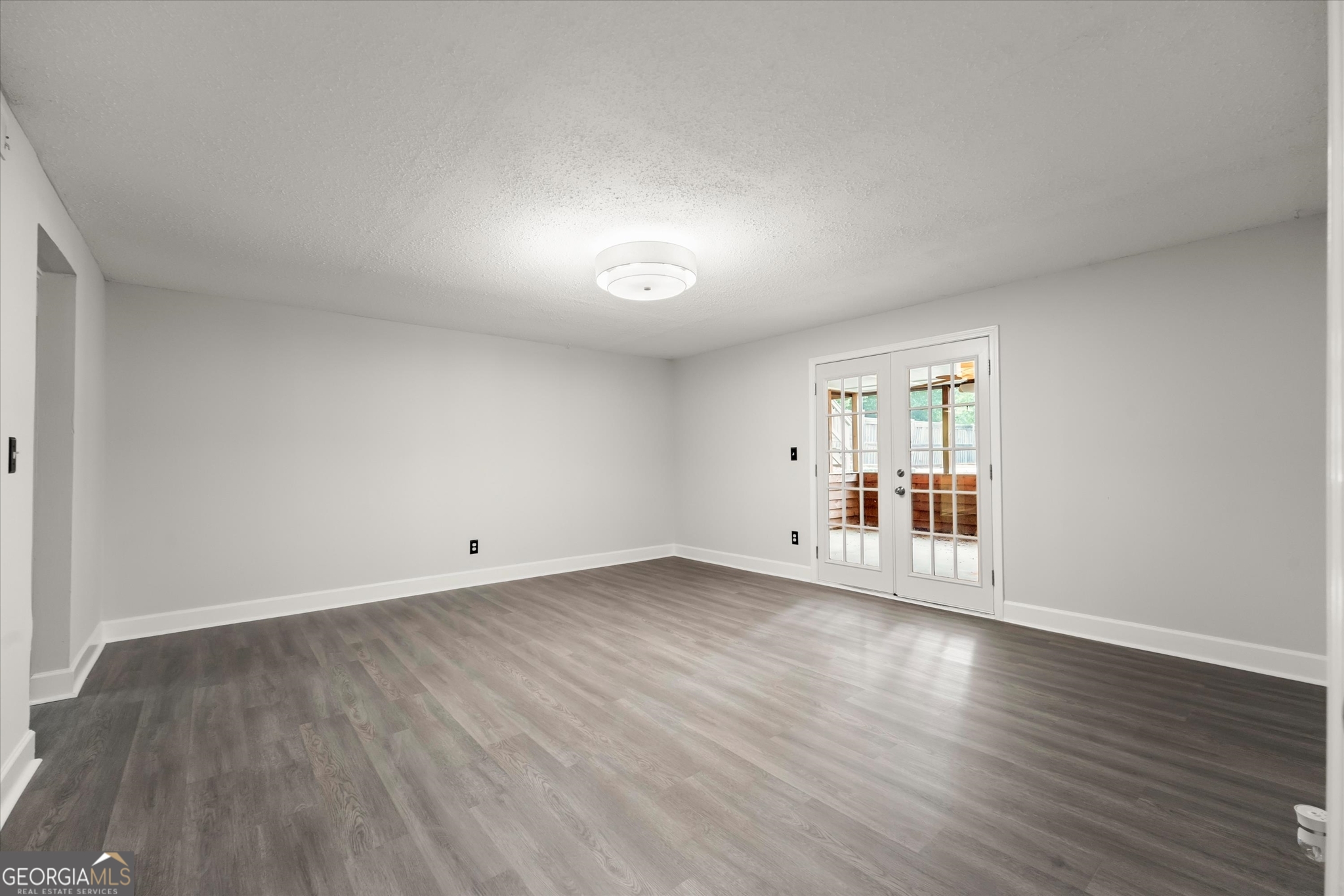 560 Saddle Creek Circle Property Photo 61