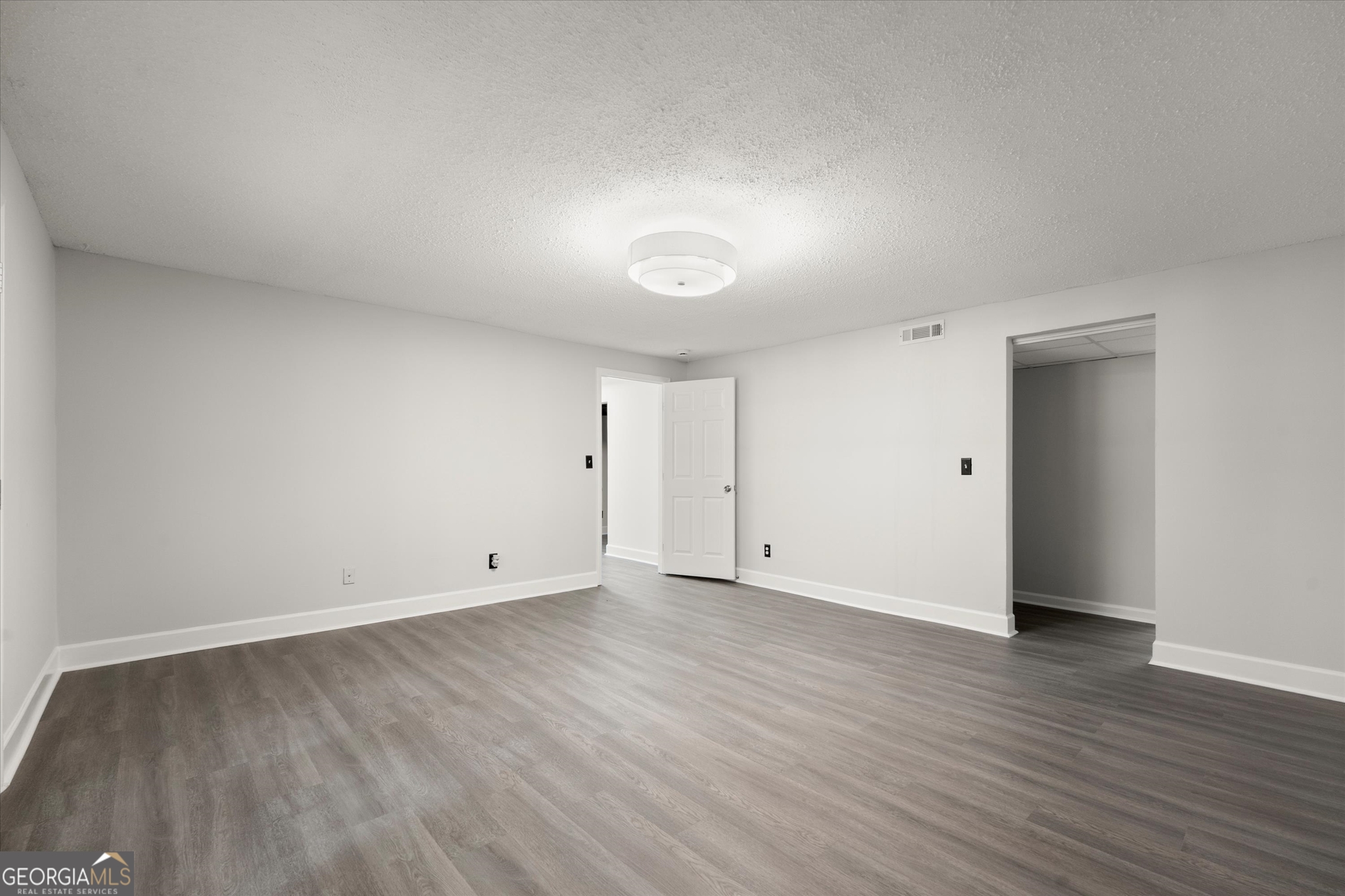560 Saddle Creek Circle Property Photo 62