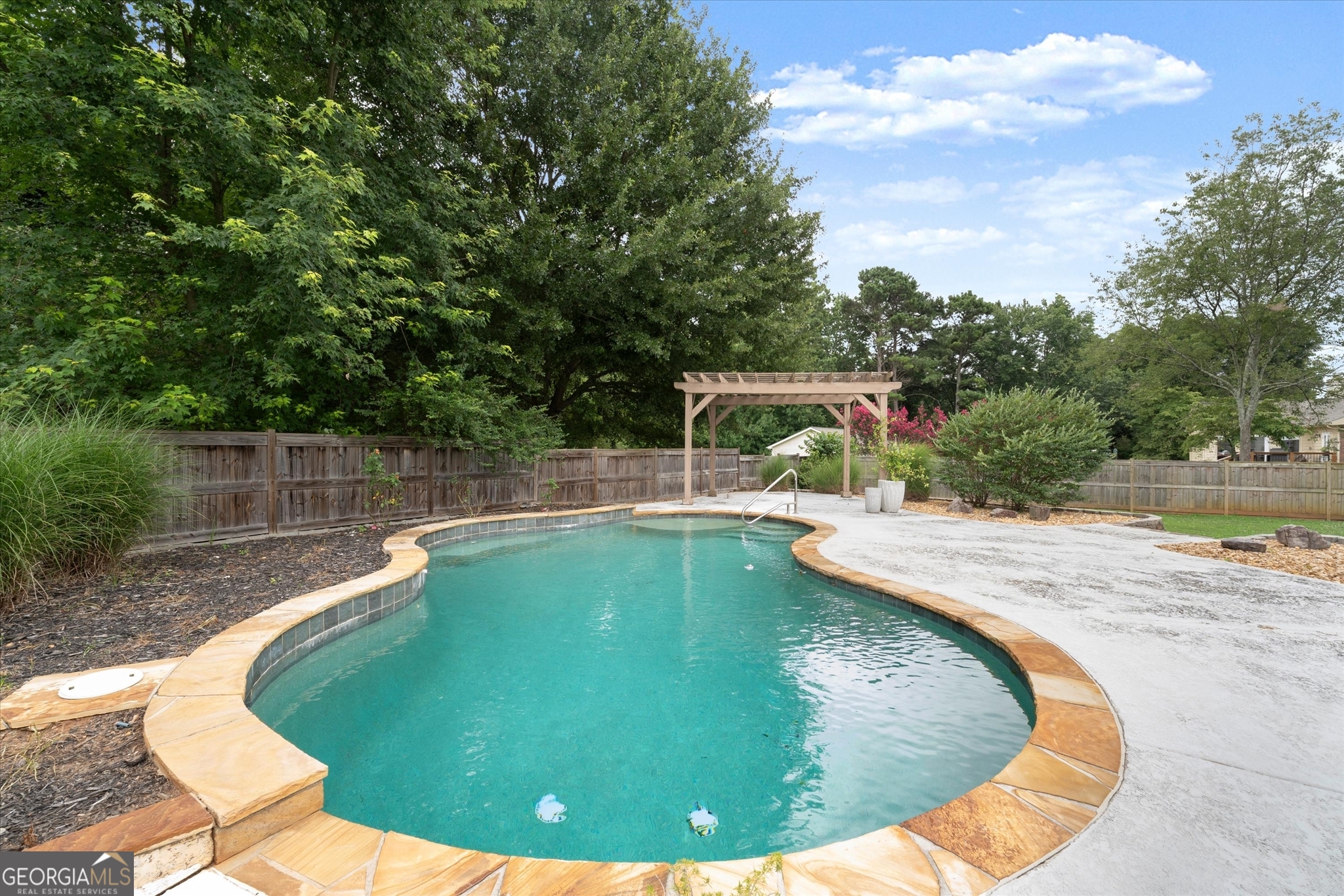 560 Saddle Creek Circle Property Photo 66