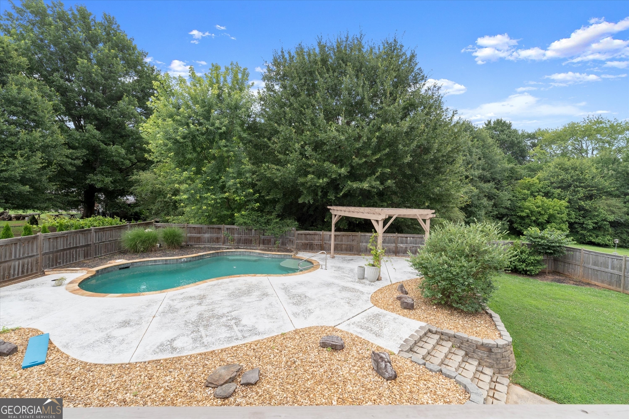 560 Saddle Creek Circle Property Photo 68