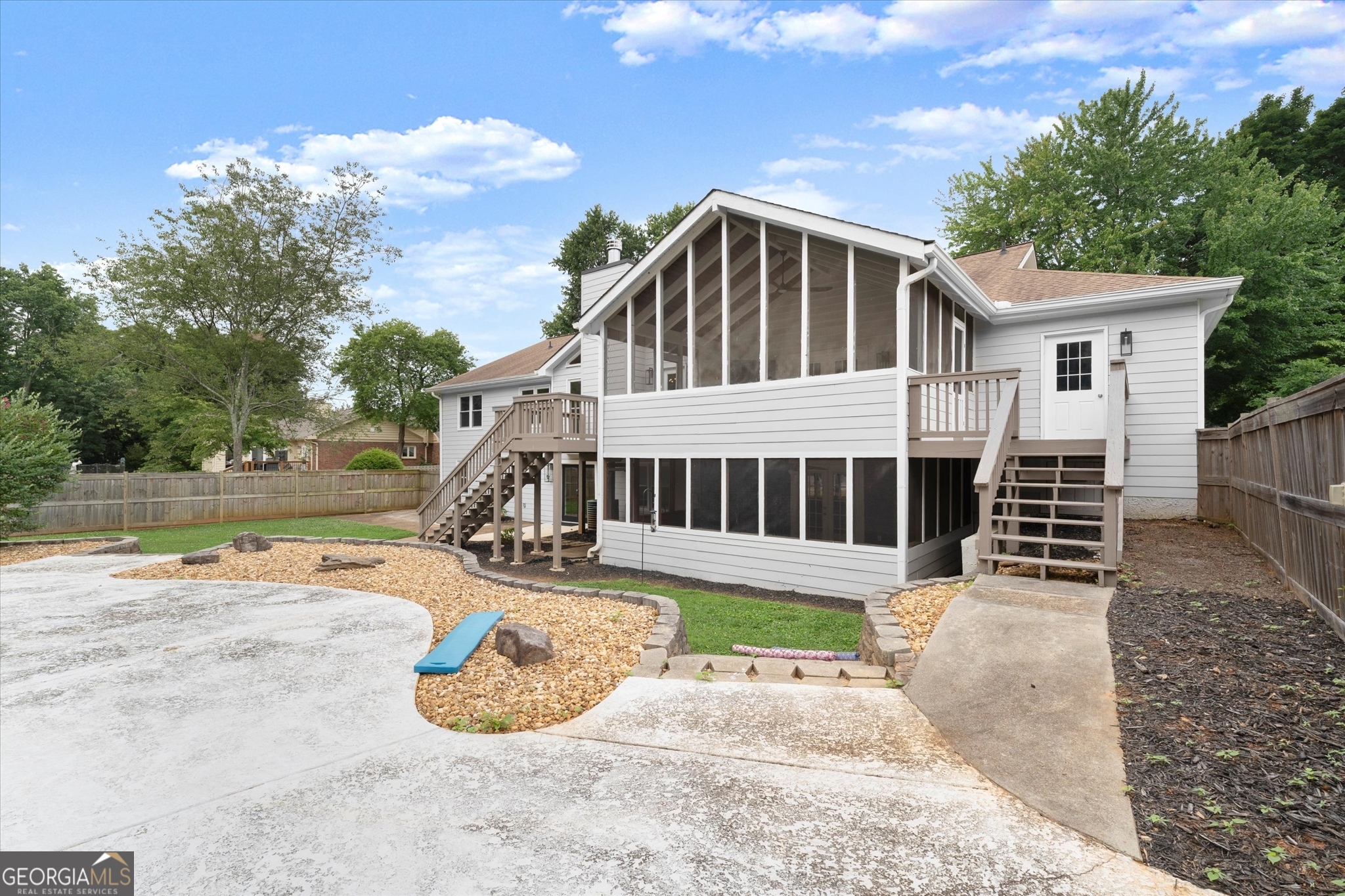 560 Saddle Creek Circle Property Photo 72