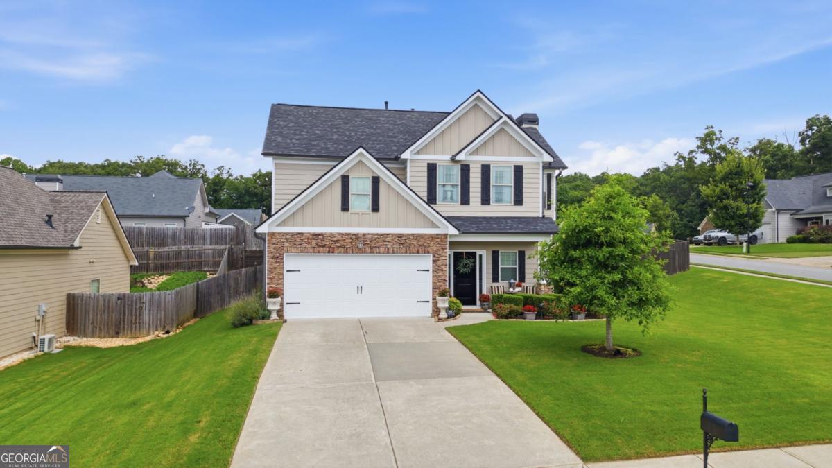 129 Kestrel Court E