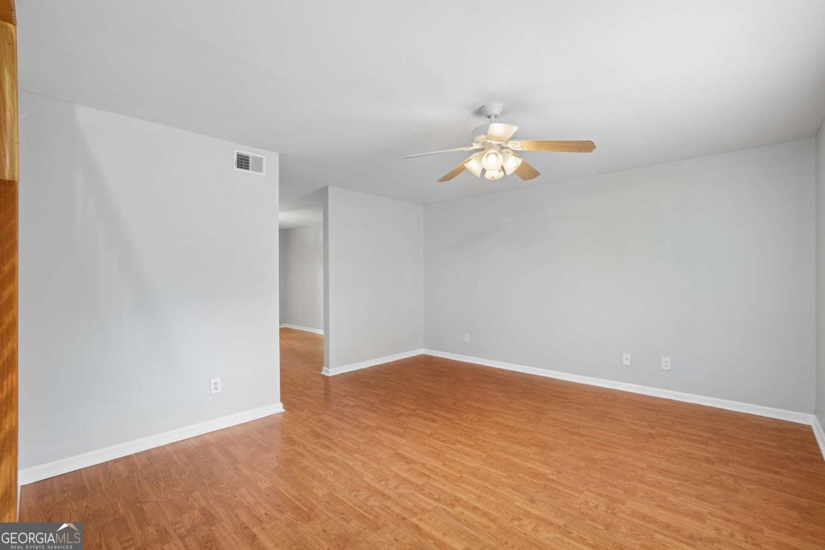 1206 Brighton Point Property Photo 2