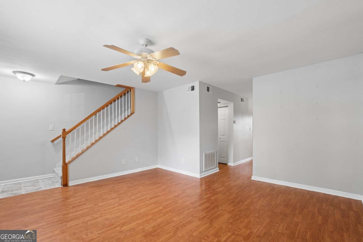 1206 Brighton Point Property Photo 3