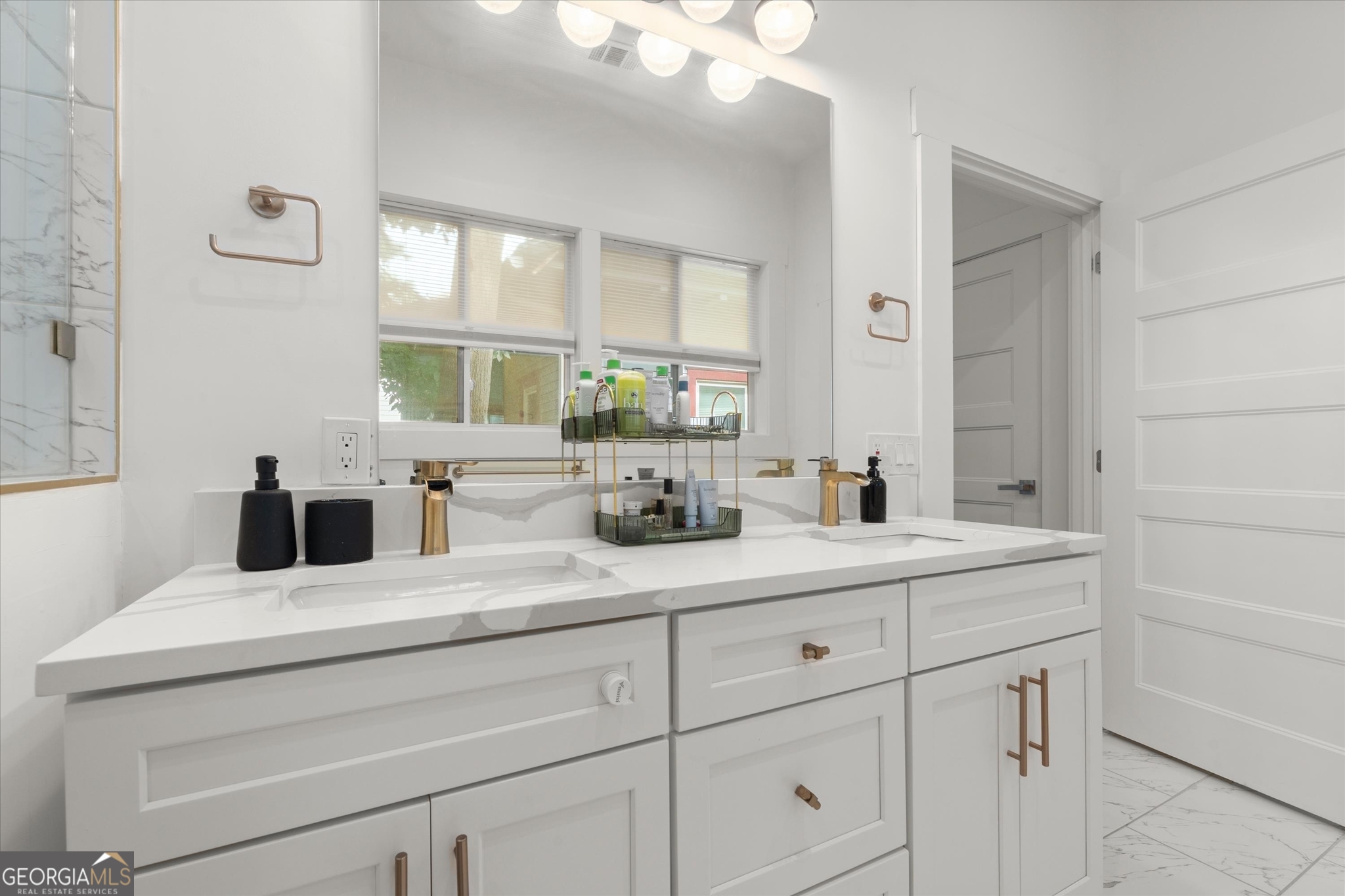 1367 Lucile Avenue Sw Property Photo 28