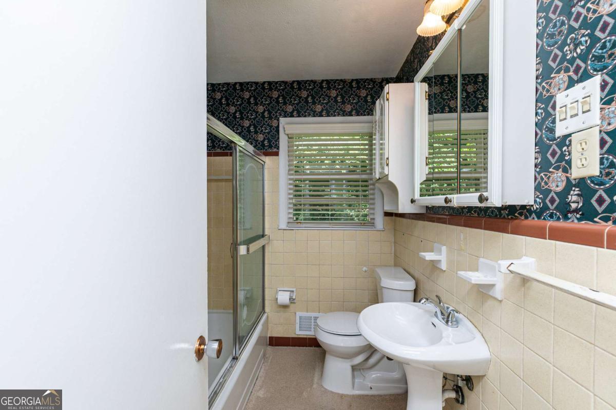2133 Sandy Plains Road Property Photo 27
