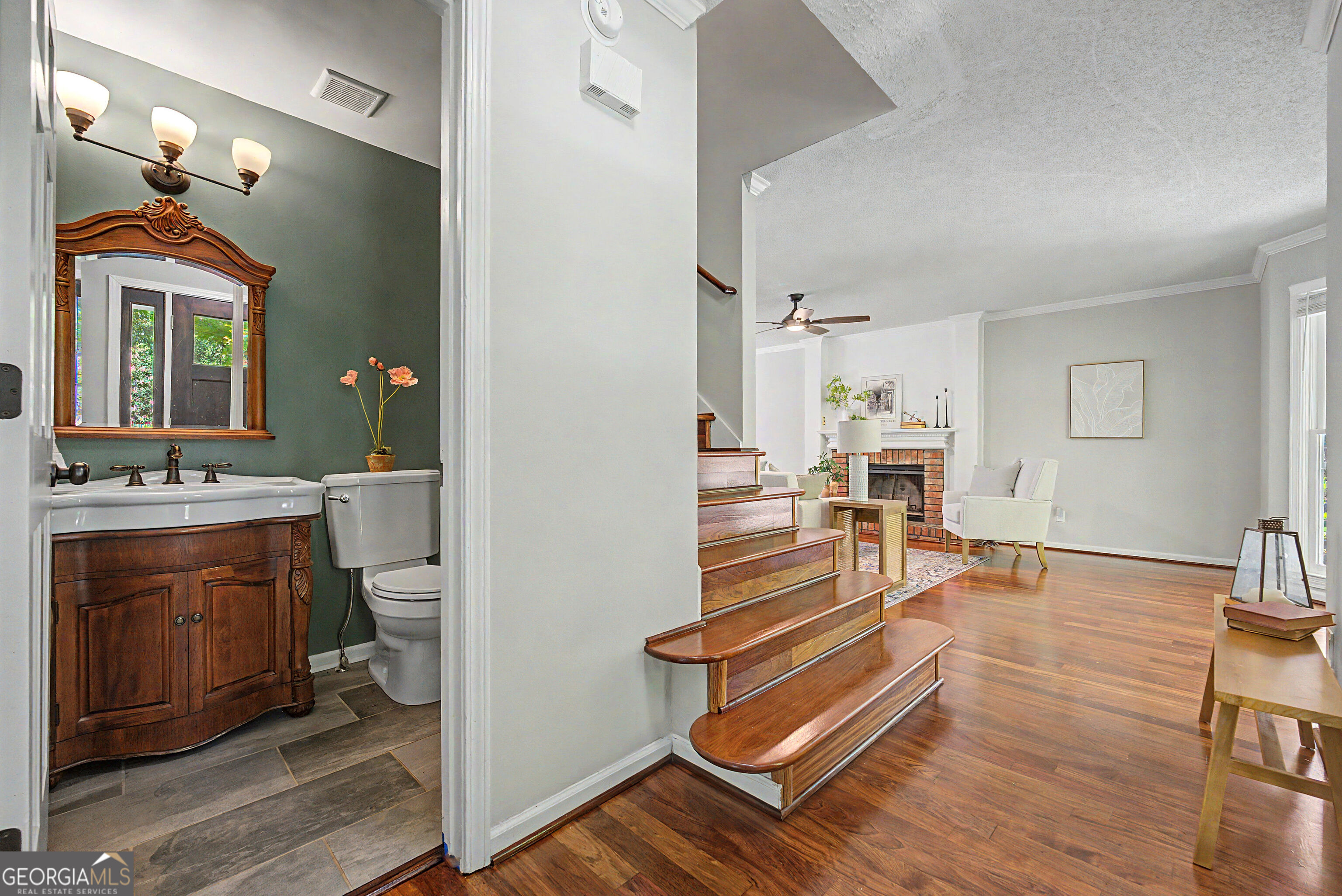 104 Courtland Circle Property Photo 4