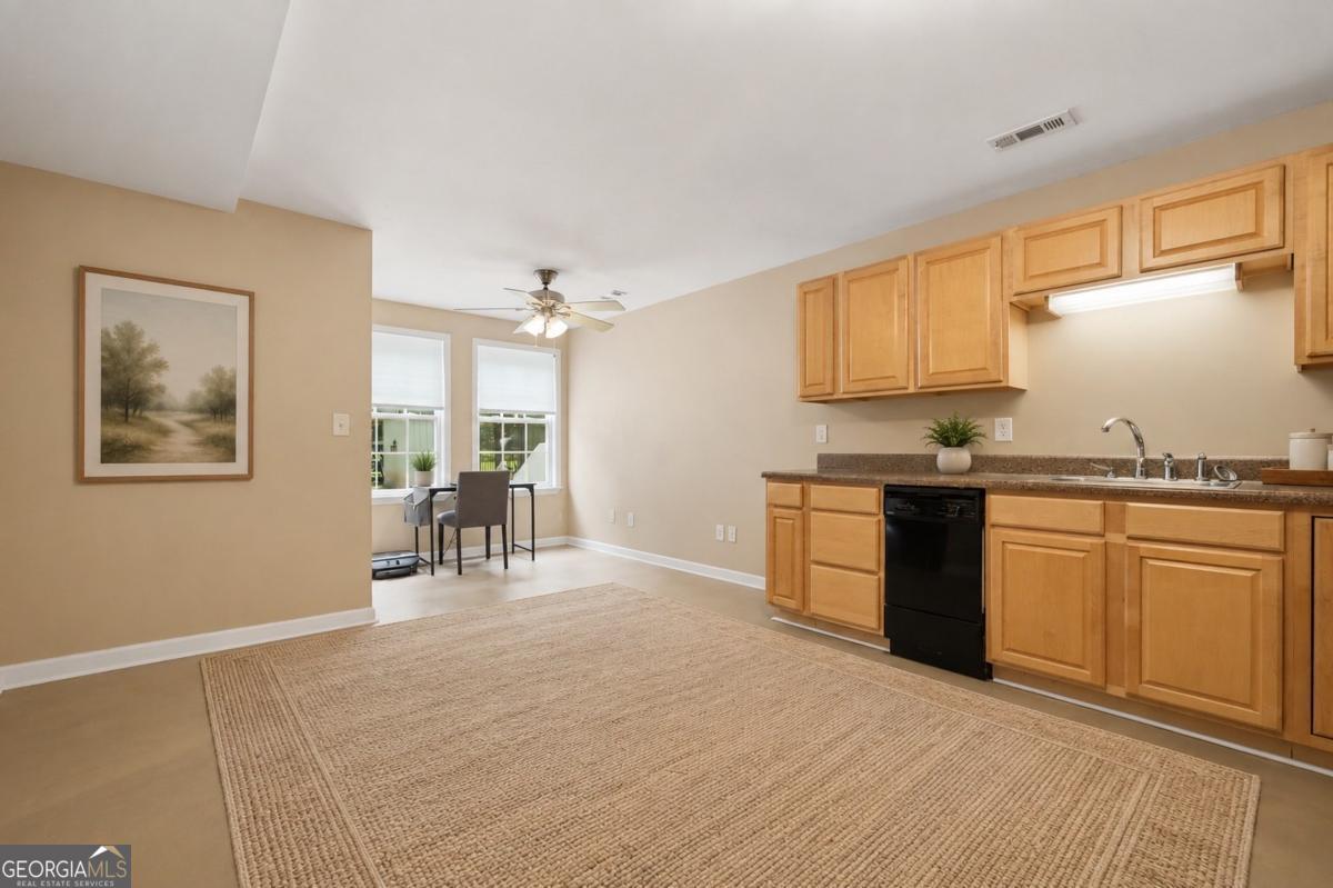 104 Courtland Circle Property Photo 42