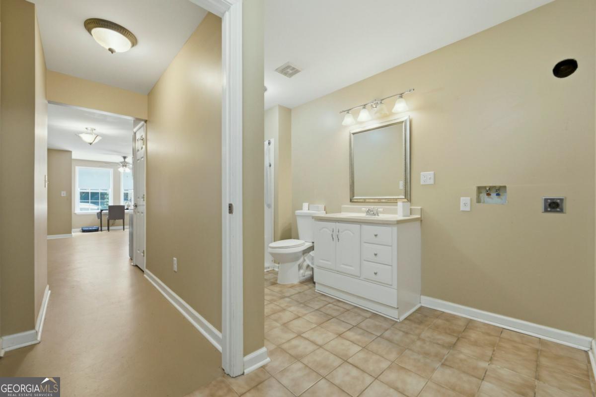 104 Courtland Circle Property Photo 46