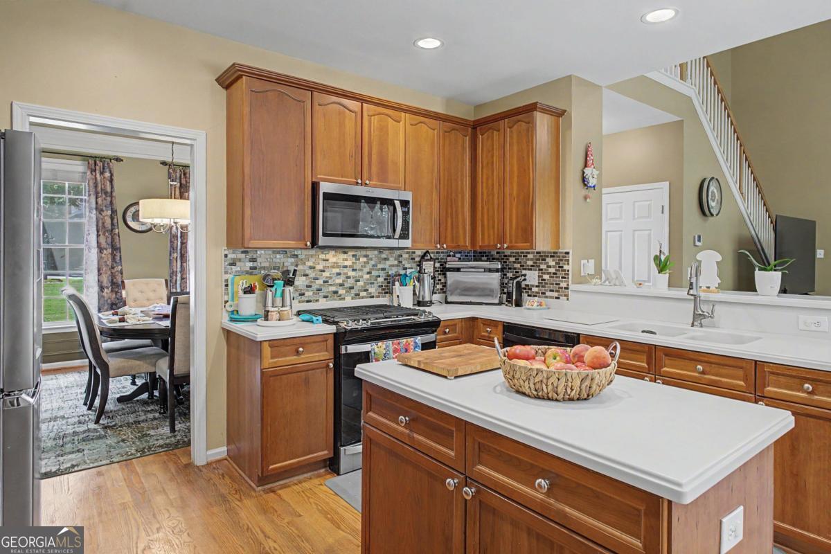 80 Golden Aster Trace Property Photo 11