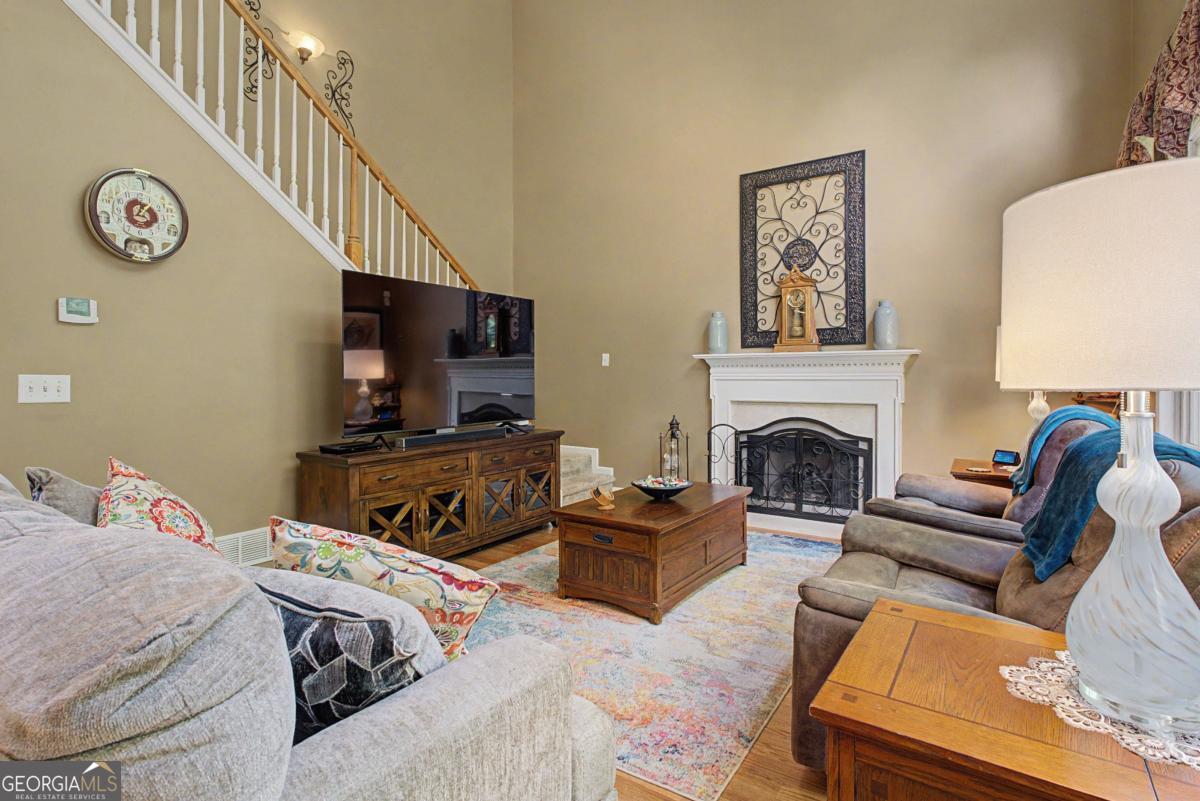80 Golden Aster Trace Property Photo 16