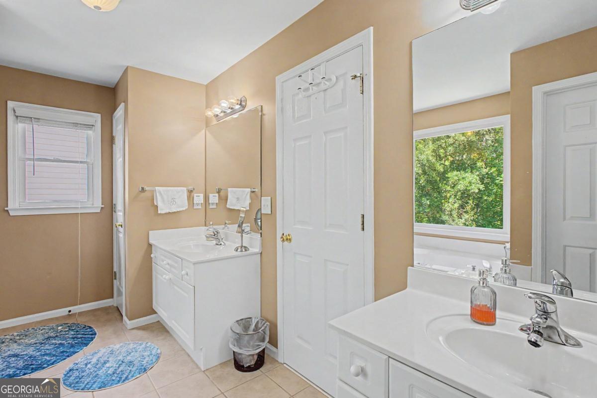 80 Golden Aster Trace Property Photo 25