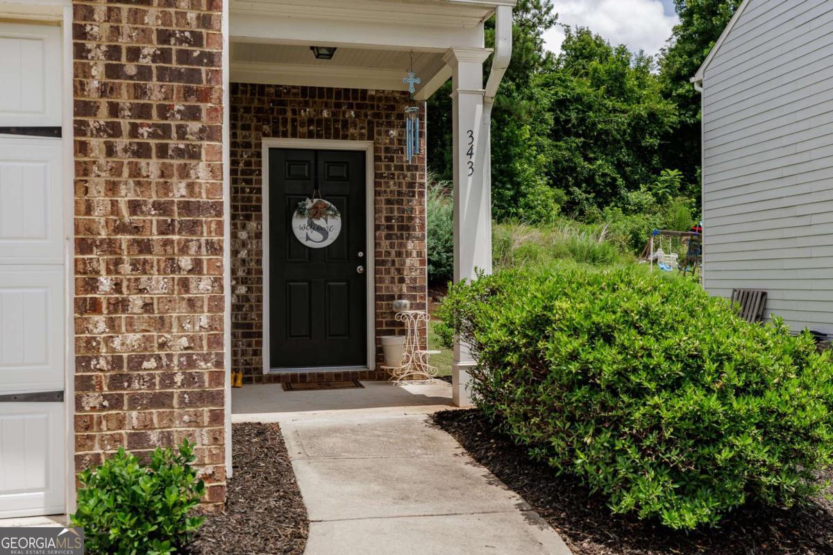 343 Morning Drive Property Photo 2