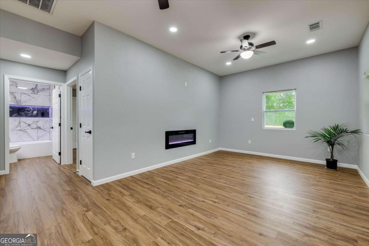 1843 Blairs Lane Property Photo 7