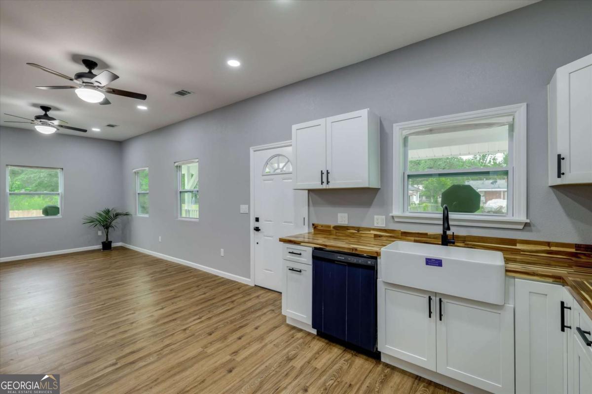 1843 Blairs Lane Property Photo 14