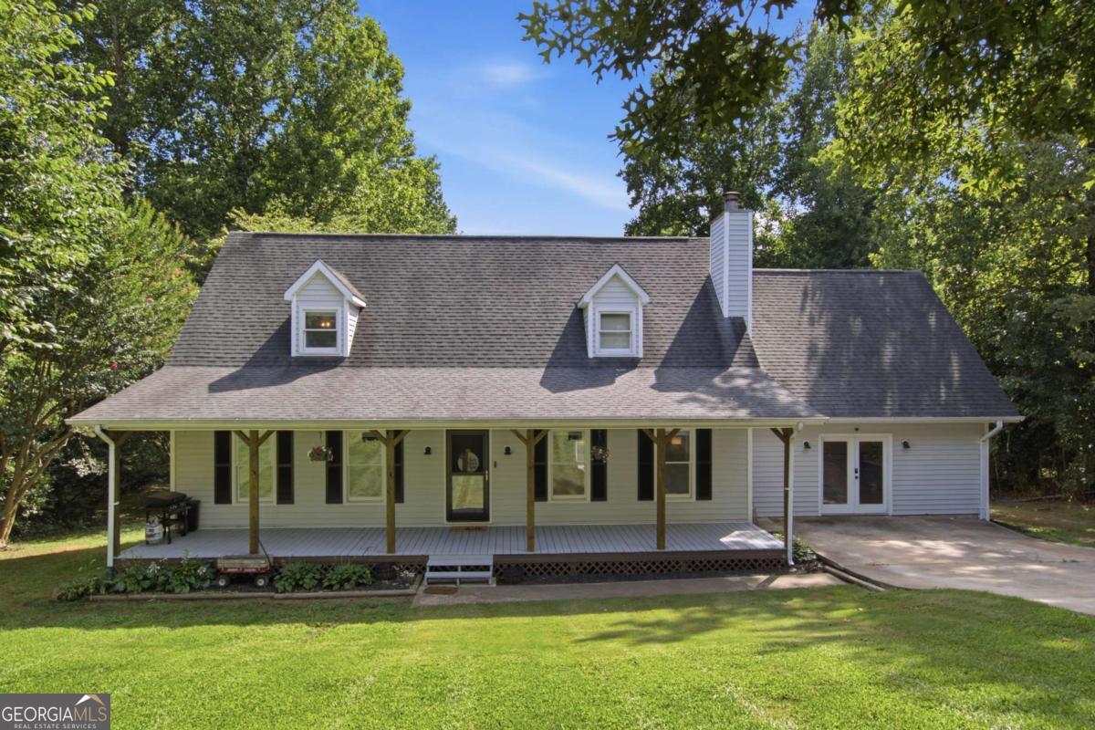 65 Tradewinds Road Property Photo 1
