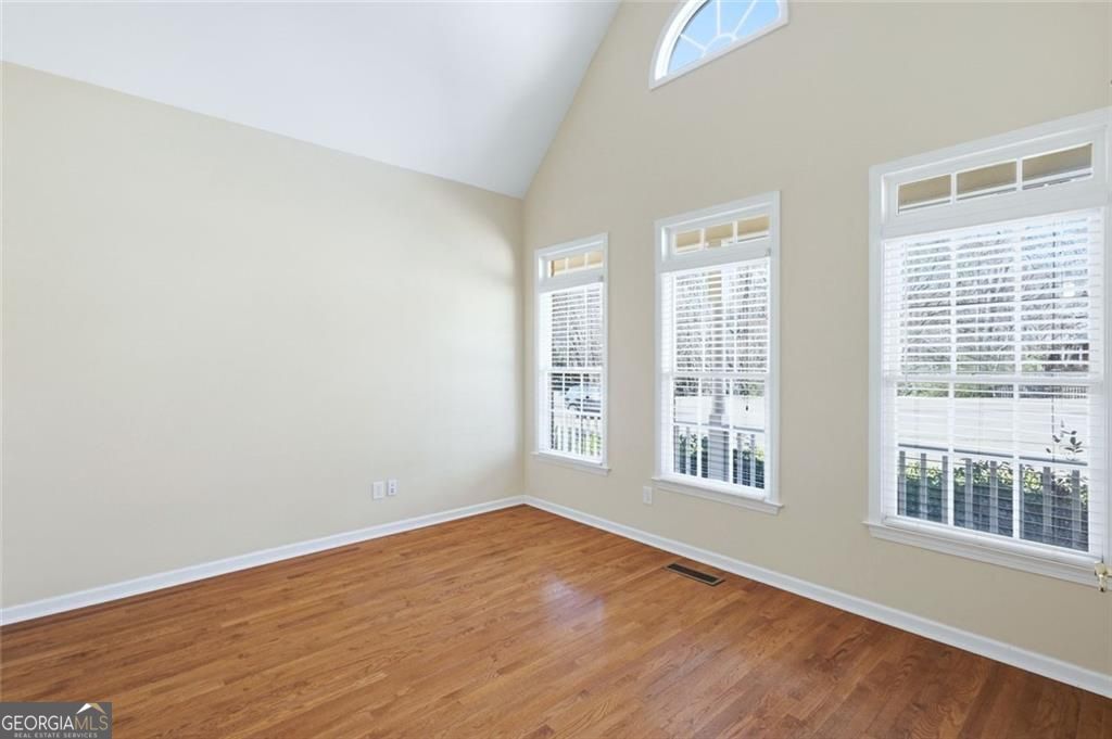 3805 Jones Creek Drive Property Photo 10