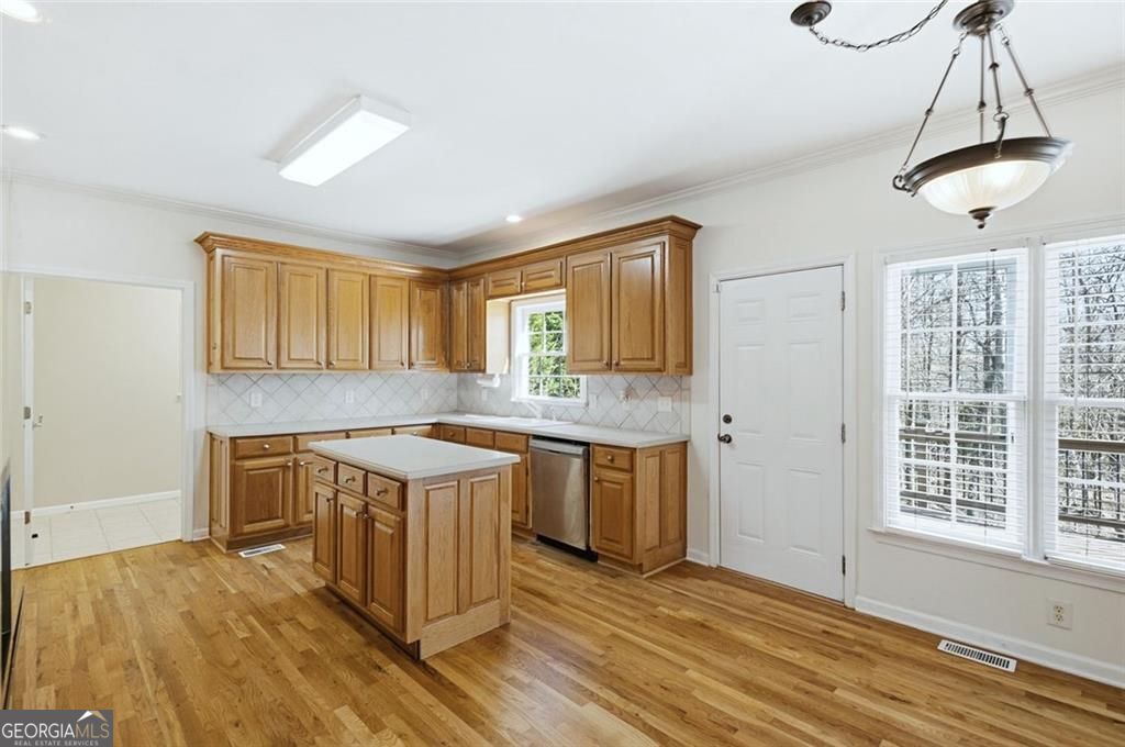 3805 Jones Creek Drive Property Photo 14