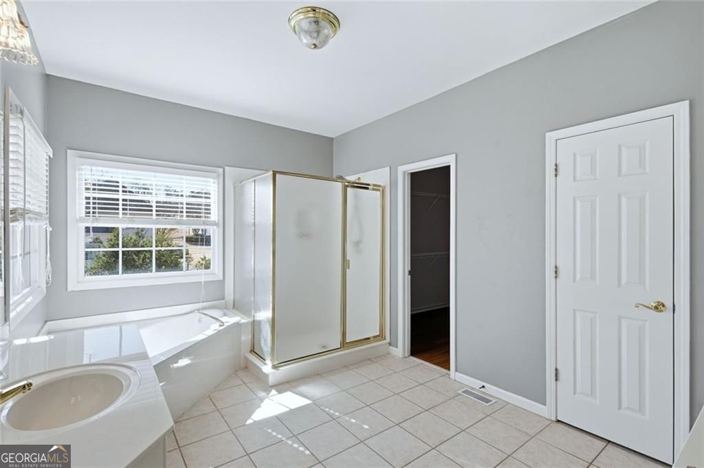 3805 Jones Creek Drive Property Photo 18