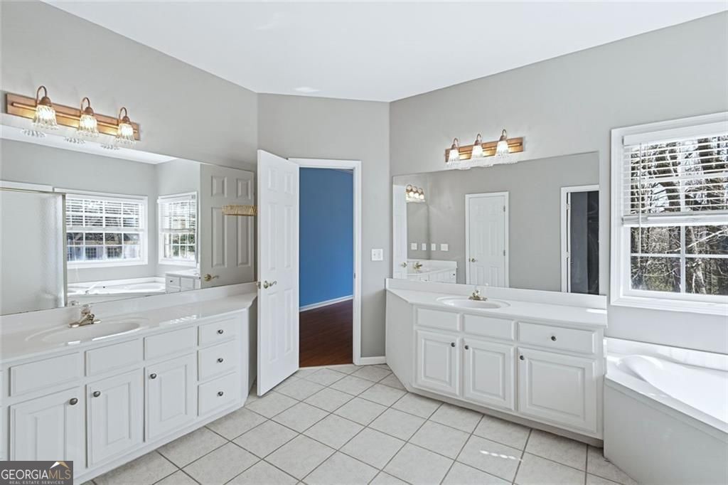 3805 Jones Creek Drive Property Photo 20