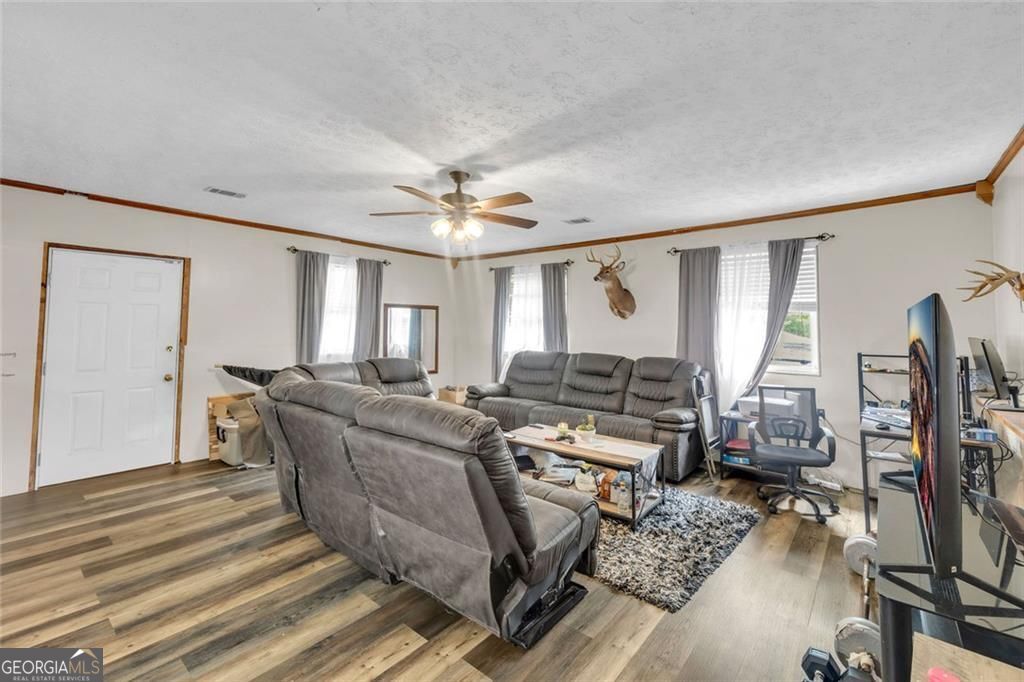 6874 Cherry Circle Property Photo 6