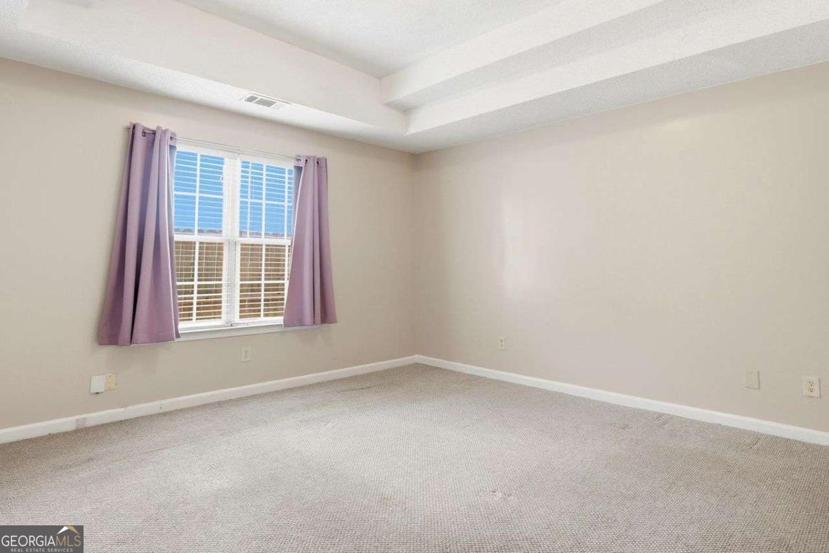 1016 Meadow Glen Circle Property Photo 22