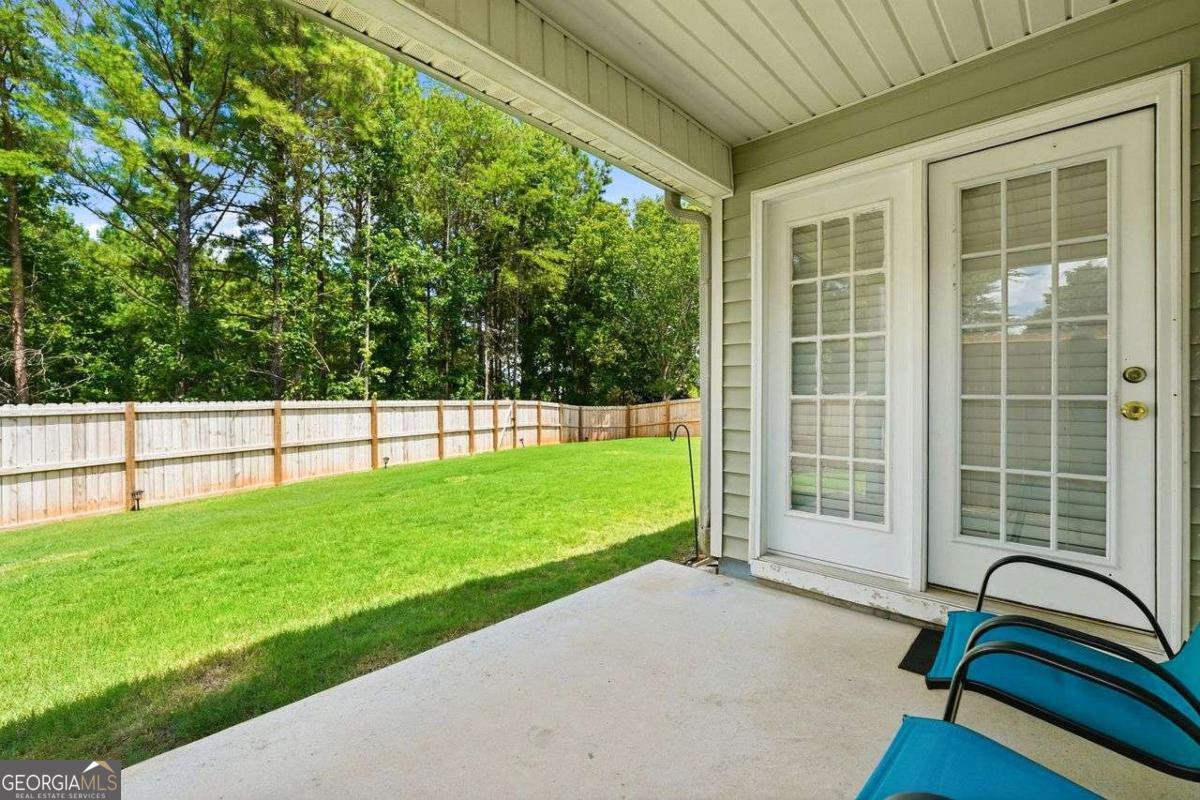 1016 Meadow Glen Circle Property Photo 28