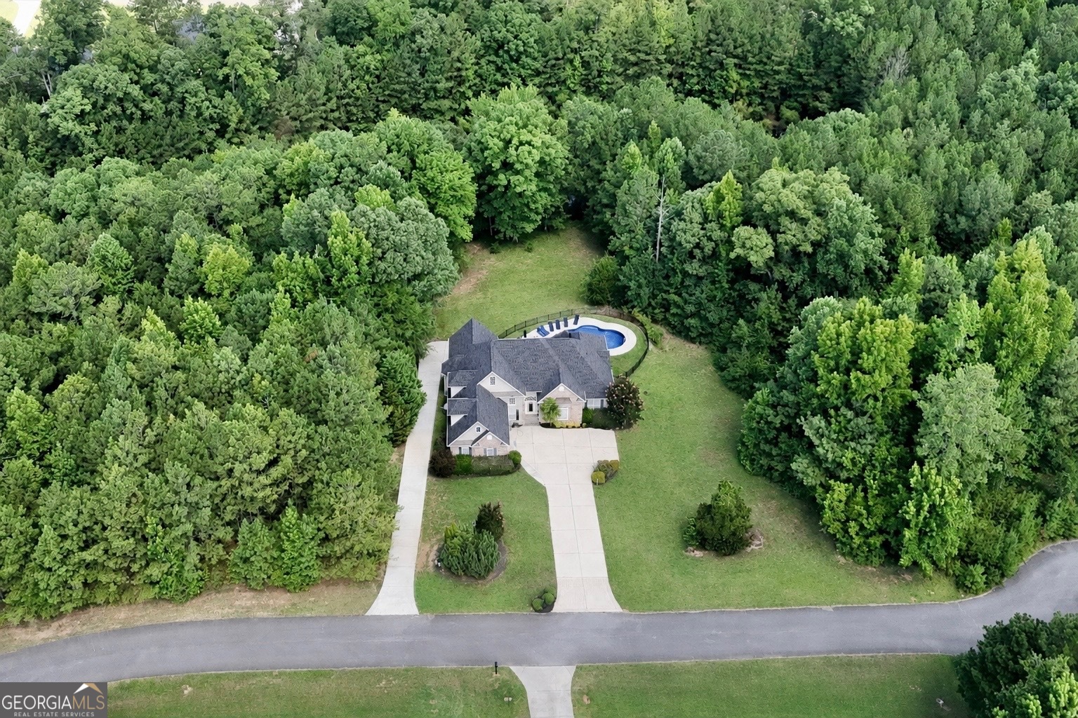 32 River Rapids Drive Property Photo 1