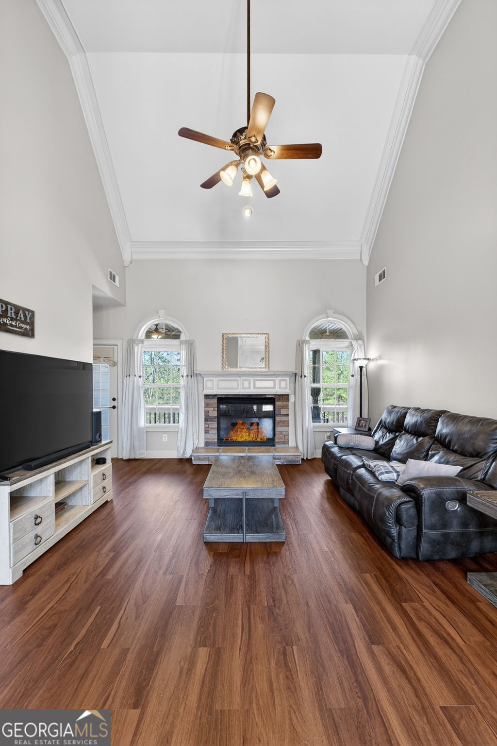 32 River Rapids Drive Property Photo 9